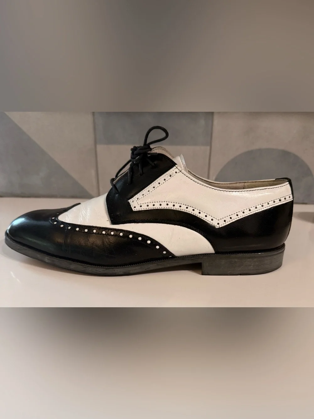 Stacy Adam's black & white wingtip oxford dress shoes- men's 9.5